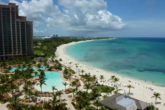 Lugares para evitar en las Bahamas: una guía amigable para viajes seguros