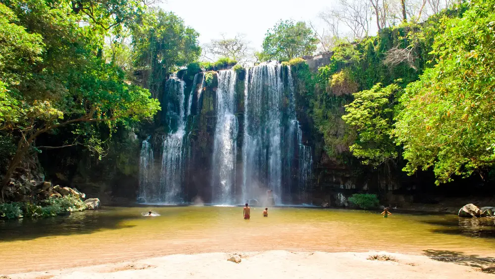 12 asombrosas cataratas en Costa Rica