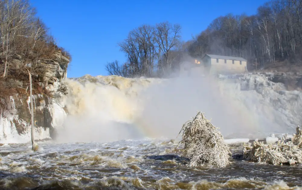 15 asombrosas cascadas en Connecticut