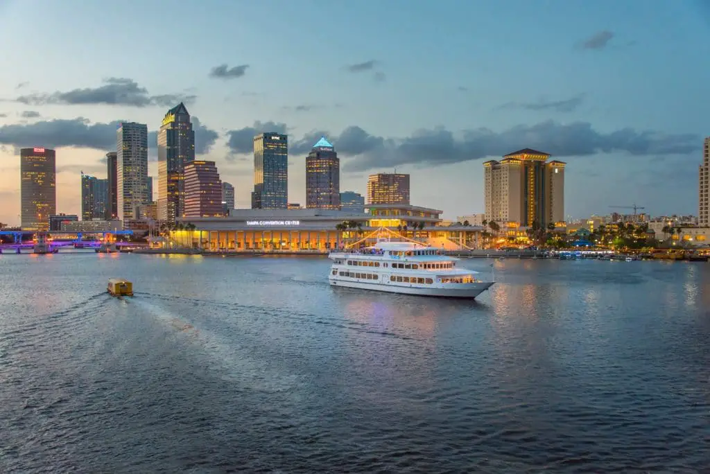 15 mejores cosas que hacer en el centro de Tampa