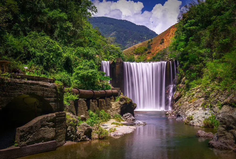 15 cascadas increíbles en Jamaica