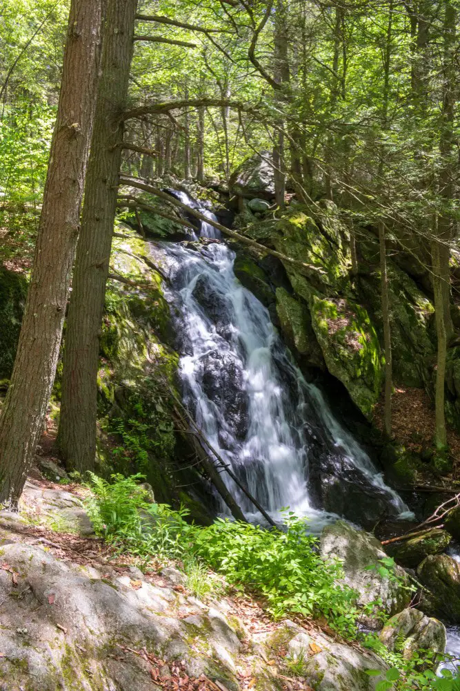 15 cascadas increíbles en Connecticut