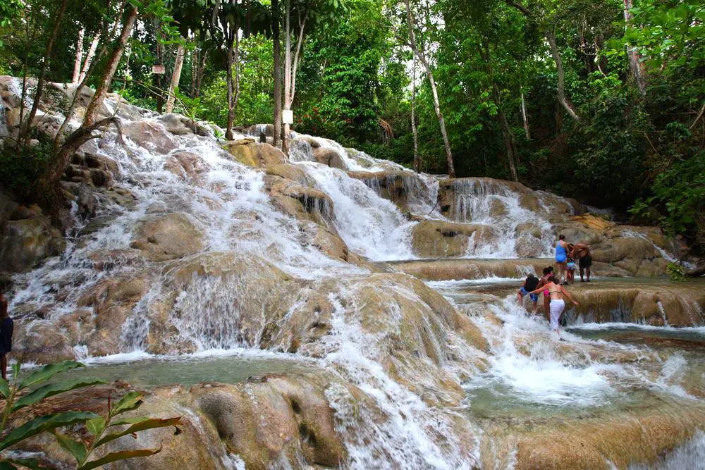 15 cascadas increíbles en Jamaica