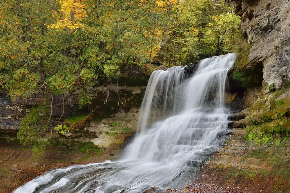 10 cascadas increíbles en Michigan