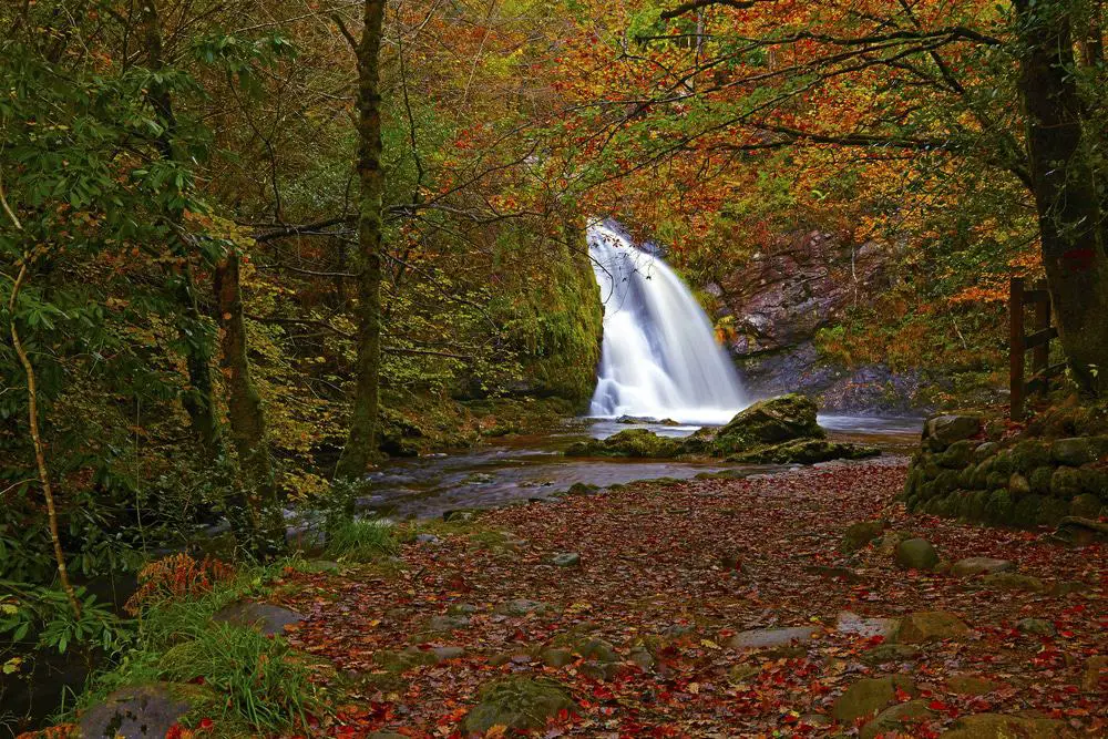 15 cascadas increíbles en Irlanda