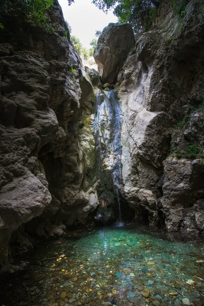 15 cascadas increíbles en Italia