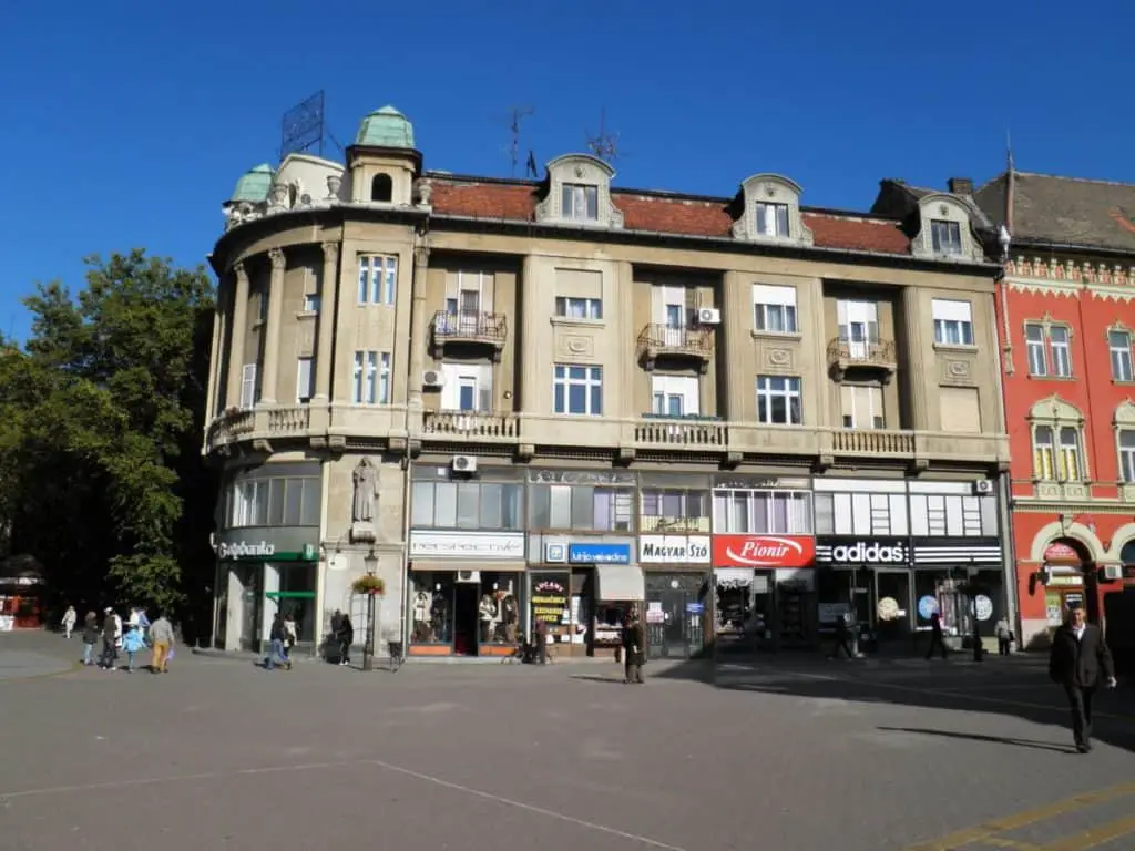 15 mejores cosas que hacer en Subotica (Serbia)