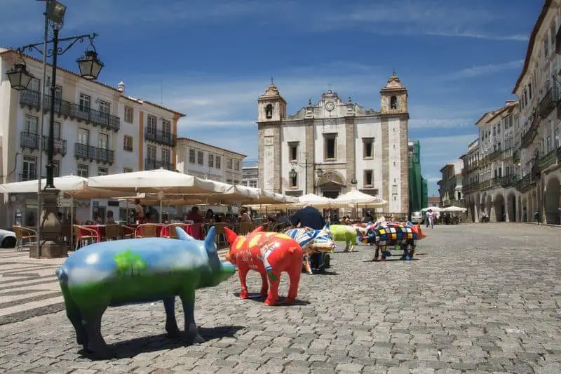 15 mejores cosas que hacer en Évora (Portugal)
