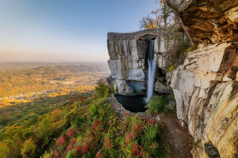 places to visit between chattanooga and atlanta