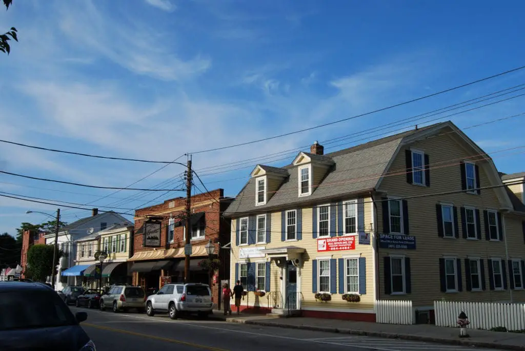 15 mejores lugares para proceder en Rhode Island