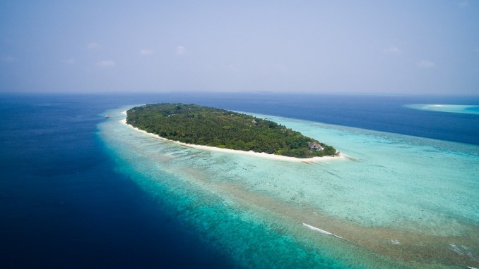 UNA VISITA DE REGRESO AL ESCONDITE DE LA ISLA ORIGINAL DE LAS MALDIVAS, SONEVA FUSHI