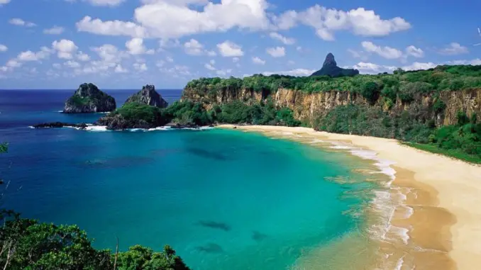 BAIA DO SANCHO, FERNANDO DE NORONHA, BRASIL
