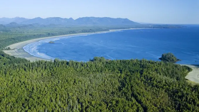 PLAYA LARGA, ISLA DE VANCOUVER, CANADÁ