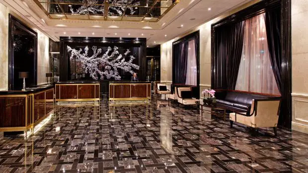 HOTEL Y TORRE INTERNACIONAL TRUMP, TORONTO, ONTARIO