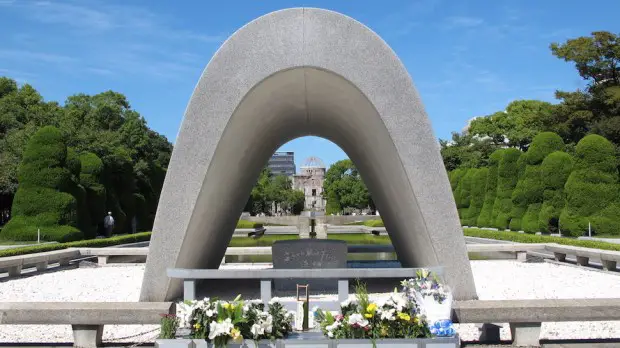 VISITE EL PARQUE CONMEMORATIVO DE LA PAZ DE HIROSHIMA