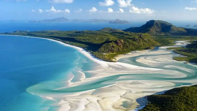 PLAYA WHITEHAVEN, QUEENSLAND, AUSTRALIA